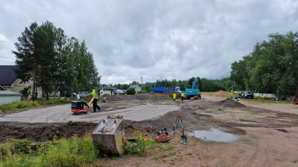 Rakennustyöt ovat alkaneet Arhmaan toimintapuistossa.