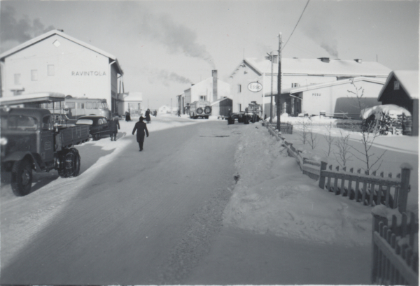 Näkymä Pellon kylälle, 1950-luvun alussa
